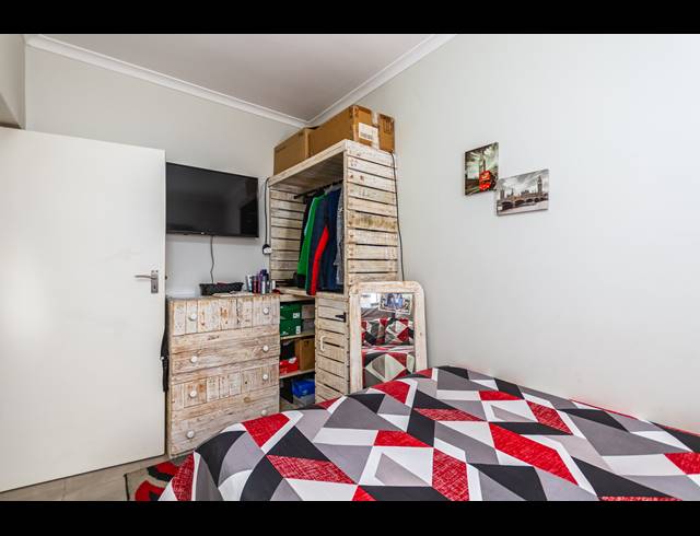 2 BEDROOM HOUSE TO LET IN RIVERGATE